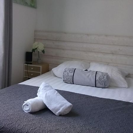 维勒庄园住宿加早餐旅馆 弗克桑地区马尼 外观 照片
